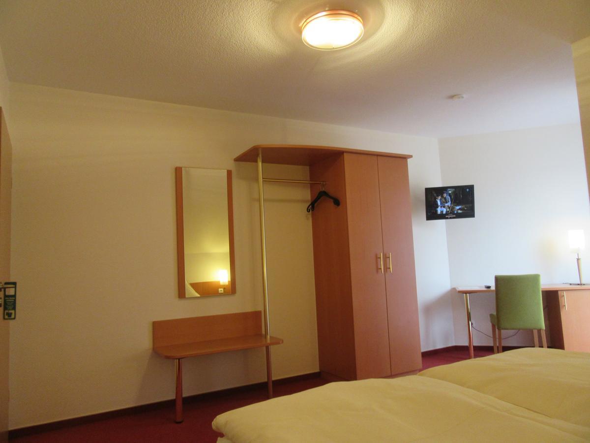 Hotel Rose Georgsmarienhütte Exteriör bild